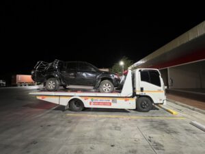 รถยกรถสไลด์แถมประกัน.com บริการรถยก รถสไลด์ 24 ชม 64